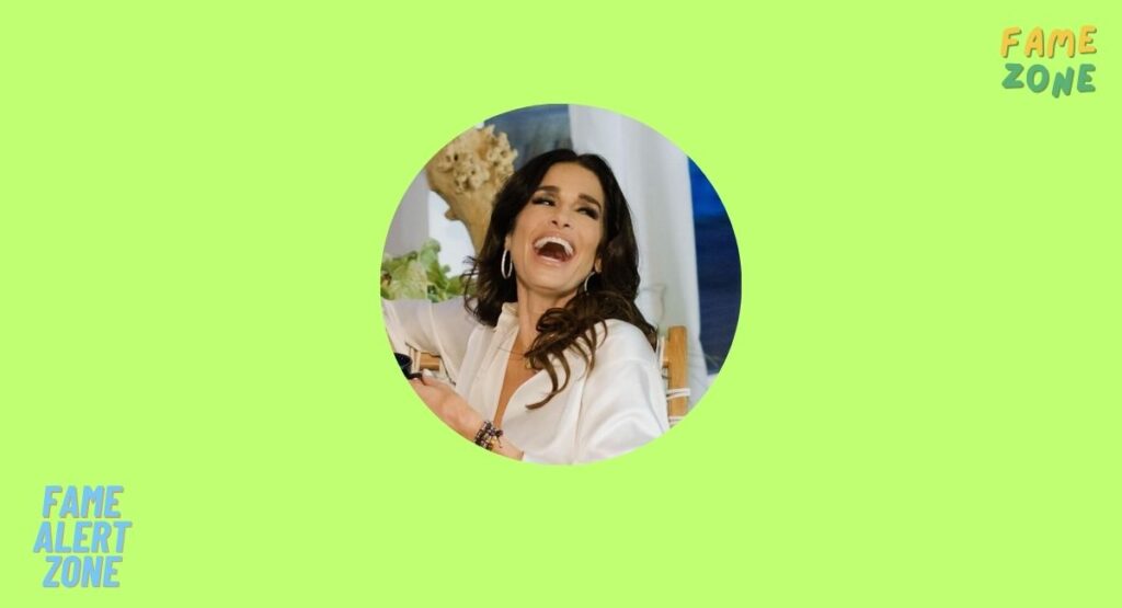 Early Life, Background & Education