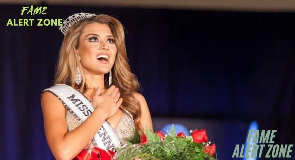 Elena LaQuatra: Age, Salary, Baby, Deafness, Height & Career