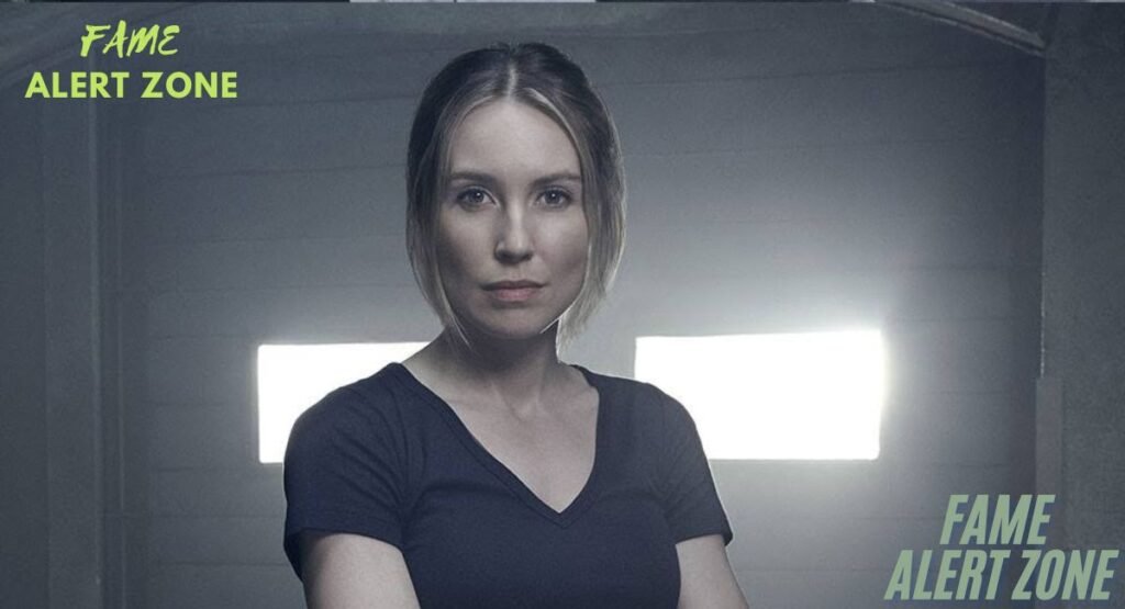 Sarah Carter: Biography, Age,Smallville, The Flash, Husband & Career